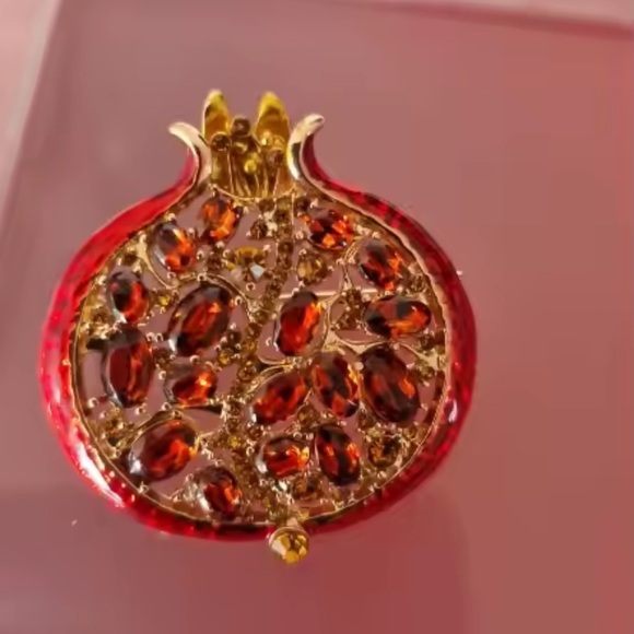 Red Pomegranate Crystal Gold Brooch - Picture 1 of 12